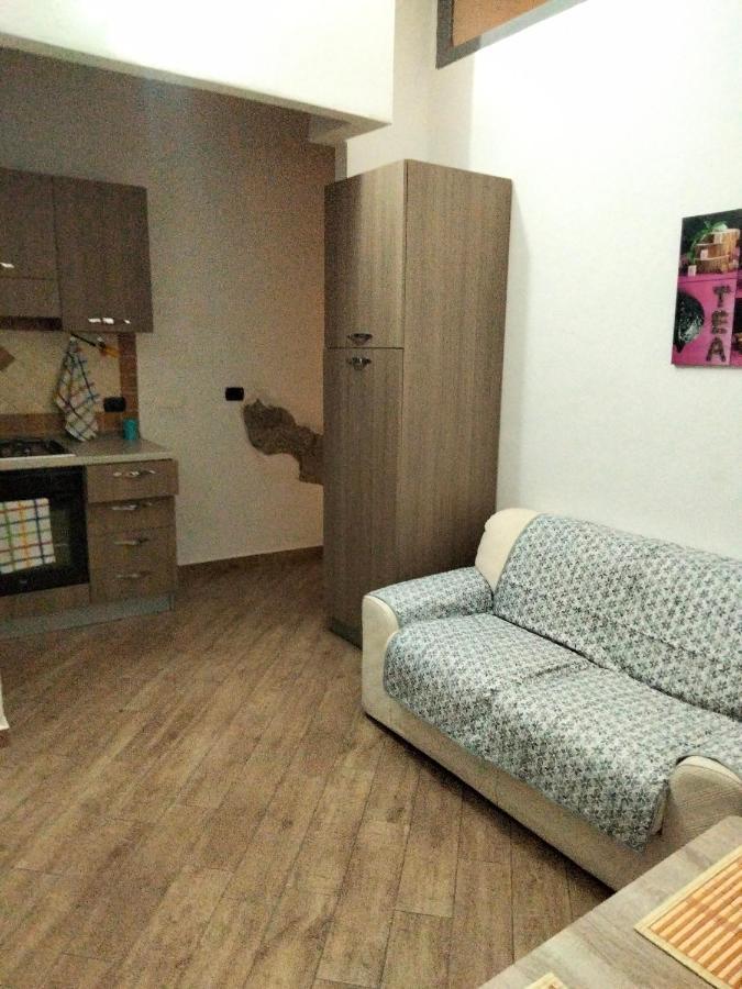 La Casa Di Sara Apartment Nuoro  Exterior foto